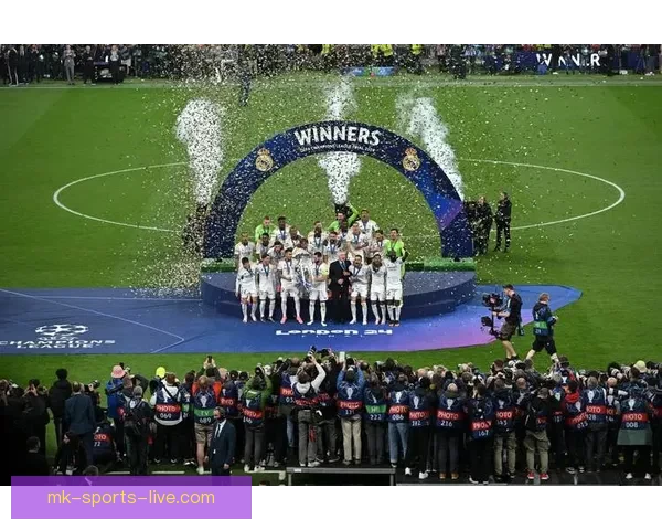 美加墨世界杯投注分析与策略：探索三国联合举办赛事的机遇与挑战